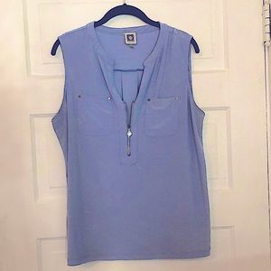 Anne Klein Periwinkle Zipper Blouse, Size Large.